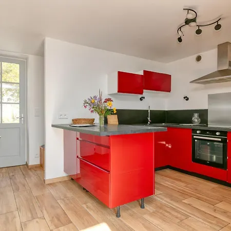 Chaumiere De La Butte Feriehus *